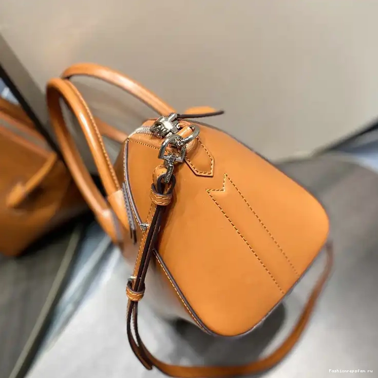 Fashionrepsfam ru 2203RF0004 Givenchy Bag 0812